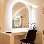 Santorini Cave Luxury Bed & Breakfast Fira (Santorini)