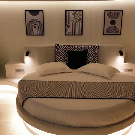 Santorini Cave Luxury 住宿加早餐酒店 费拉