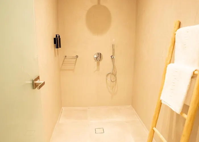 Santorini Cave Luxury 4*