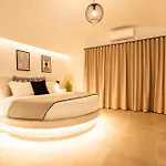 Santorini Cave Luxury Couette-café Fira (Santorini)