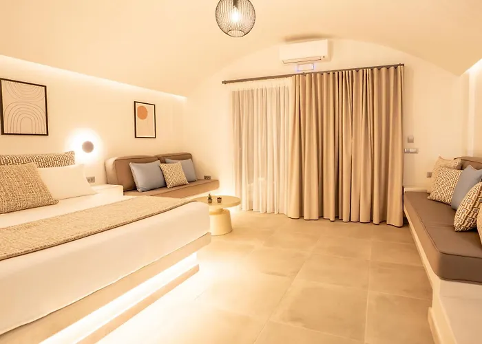 Santorini Cave Luxury Bed & Breakfast 4*